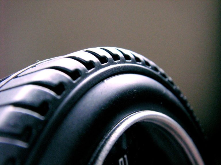What are the top advantages that you will be getting after using the carbon black tires?