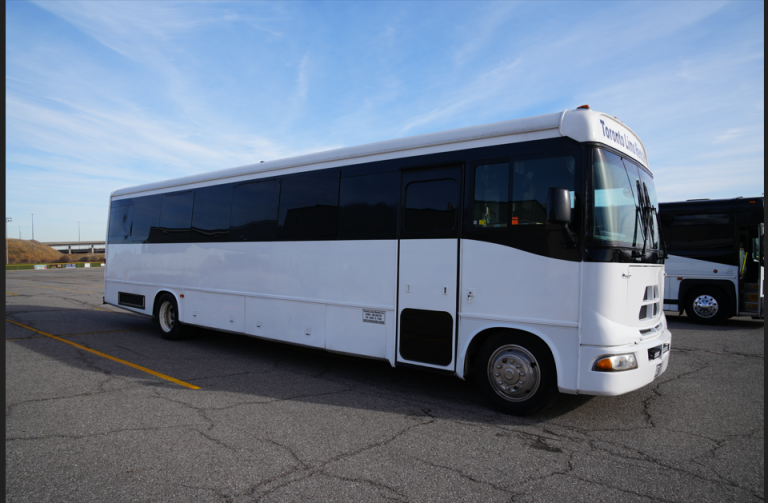 Pickering Limo Service: Coastal Elegance Meets Urban Escape on Wheels