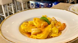 Best creamy mushroom pasta restaurants across Munich streets