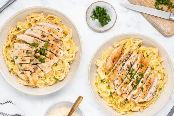 Best creamy Alfredo pasta kitchens inside Munich